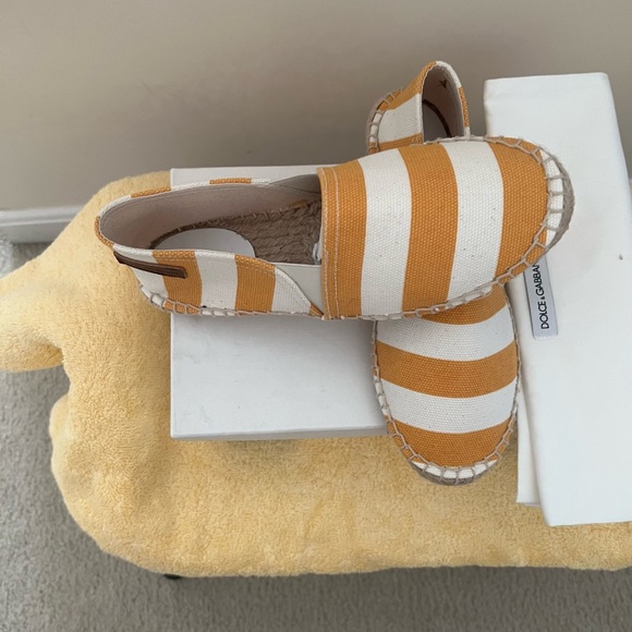 Authentic Dolce Gabbana Espadrilles - Picture 6 of 14
